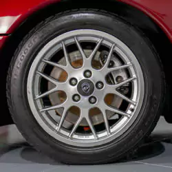 2009 Panoz Esperante Tires 2009 Panoz Esperante Tires